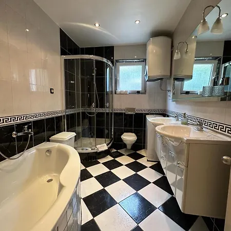 Mare 2 Apartment